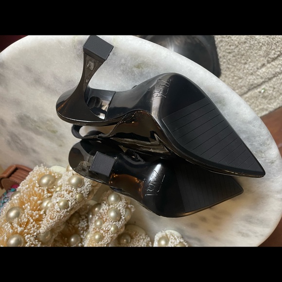 NEW Zara Patent Heels - Picture 4 of 7